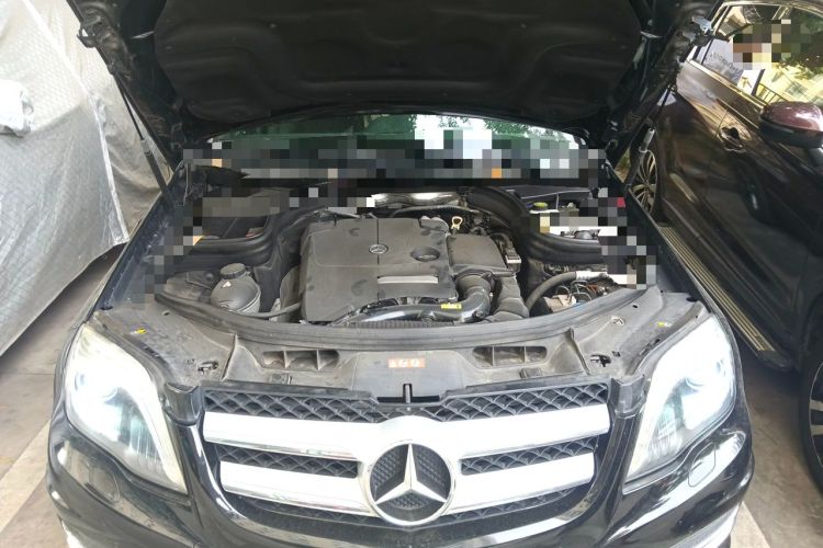 Used Mercedes-Benz GLK-Class 2015 GLK 260 4MATIC Fashion Edition Ultimate Version Engine Bay