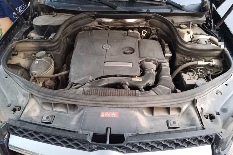 Used Mercedes-Benz GLK-Class 2015 GLK 260 4MATIC Fashion Edition Ultimate Version Engine Bay