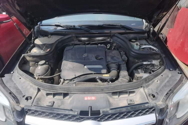 Used Mercedes-Benz GLK-Class 2015 GLK 260 4MATIC Dynamic Edition Ultimate Version Engine Bay