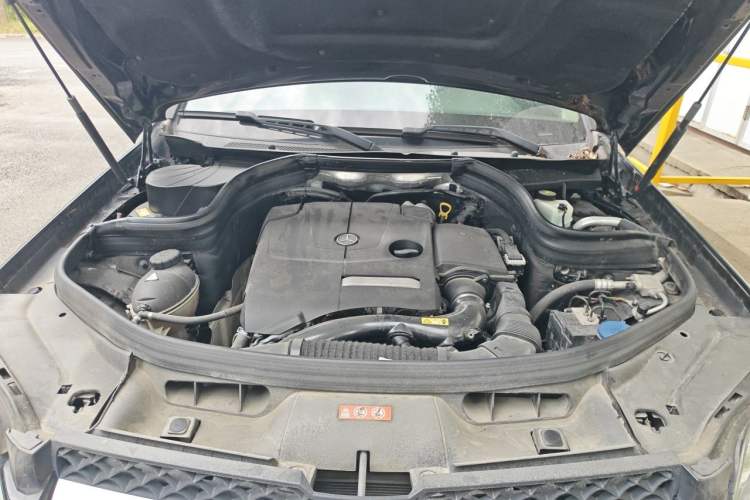 Used Mercedes-Benz GLK-Class 2015 GLK 260 4MATIC Dynamic Edition Ultimate Version Engine Bay