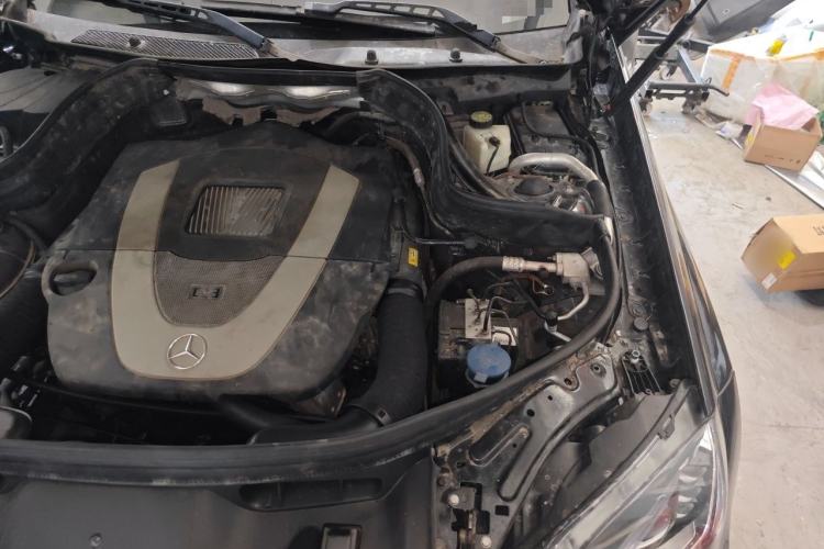 Used Mercedes-Benz GLK-Class 2015 GLK 300 4MATIC Fashion Edition Ultimate Version Engine Bay Left