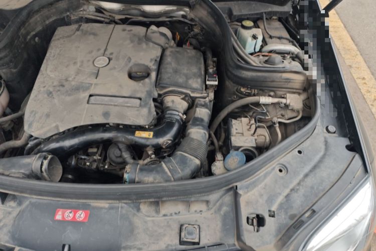 Used Mercedes-Benz GLK-Class 2015 GLK 260 4MATIC Dynamic Edition Ultimate Version Engine Bay Left