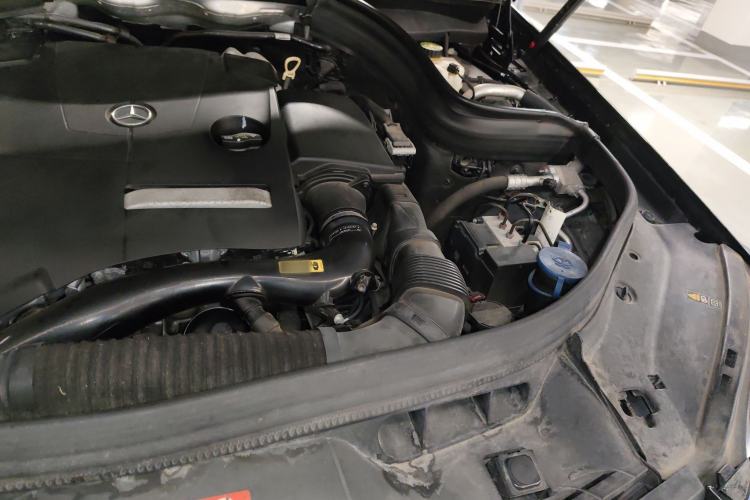 Used Mercedes-Benz GLK-Class 2015 GLK 260 4MATIC Fashion Edition Ultimate Version Engine Bay Left