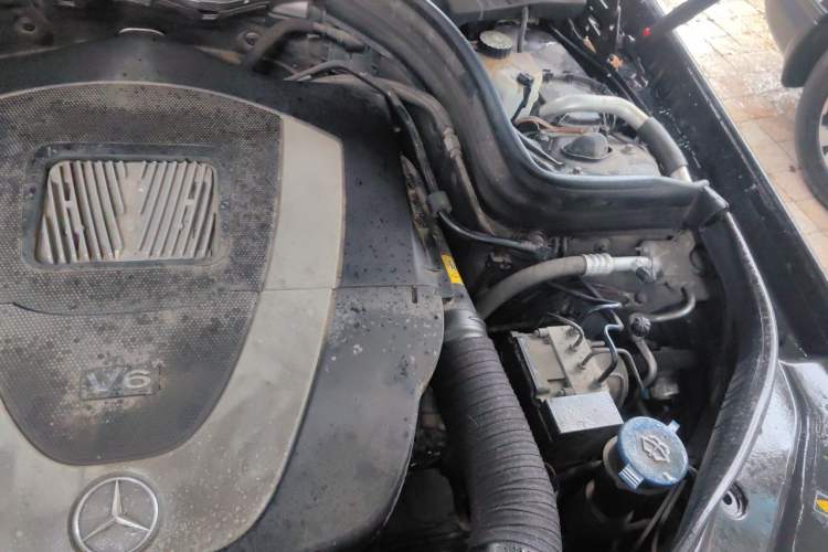 Used Mercedes-Benz GLK-Class 2015 GLK 300 4MATIC Fashion Edition Ultimate Version Engine Bay Left