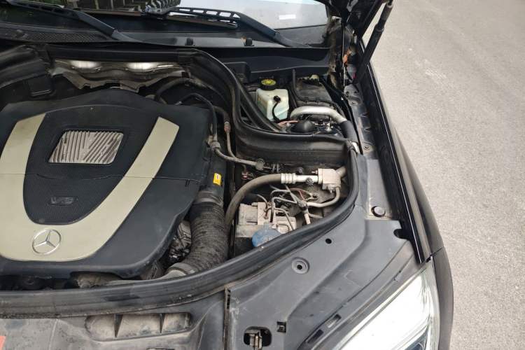 Used Mercedes-Benz GLK-Class 2015 GLK 300 4MATIC Fashion Edition Ultimate Version Engine Bay Left