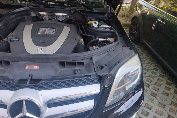 Used Mercedes-Benz GLK-Class 2015 GLK 300 4MATIC Fashion Edition Ultimate Version Engine Bay Left