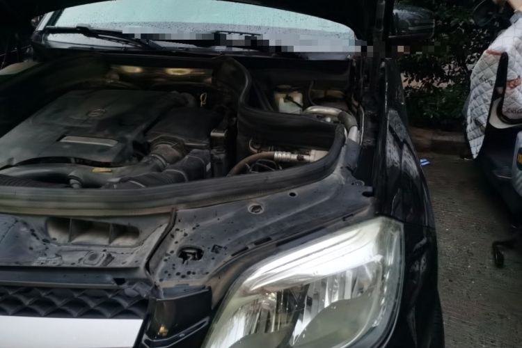 Used Mercedes-Benz GLK-Class 2015 GLK 260 4MATIC Dynamic Edition Ultimate Version Engine Bay Left