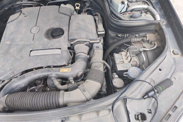 Used Mercedes-Benz GLK-Class 2015 GLK 260 4MATIC Dynamic Edition Ultimate Version Engine Bay Left
