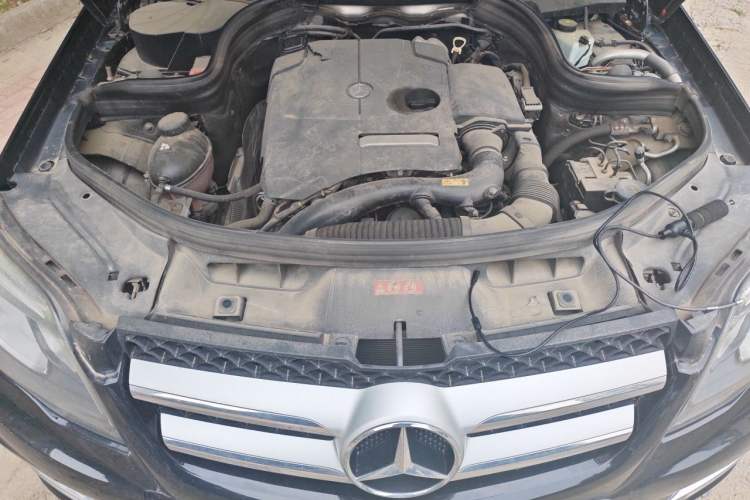Used Mercedes-Benz GLK-Class 2015 GLK 260 4MATIC Dynamic Edition Ultimate Version Engine Bay