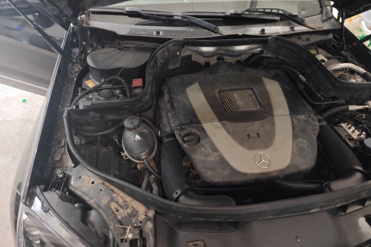 Used Mercedes-Benz GLK-Class 2015 GLK 300 4MATIC Fashion Edition Ultimate Version Engine Bay Right