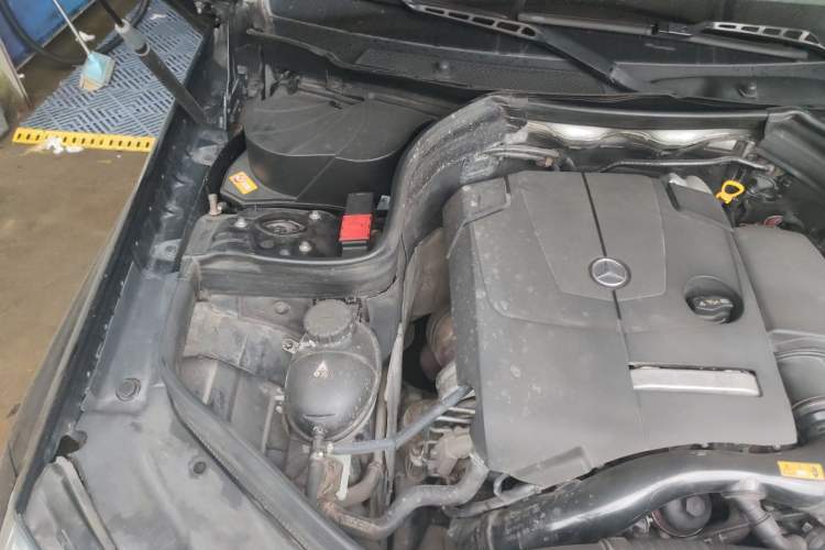 Used Mercedes-Benz GLK-Class 2015 GLK 260 4MATIC Dynamic Edition Ultimate Version Engine Bay Right
