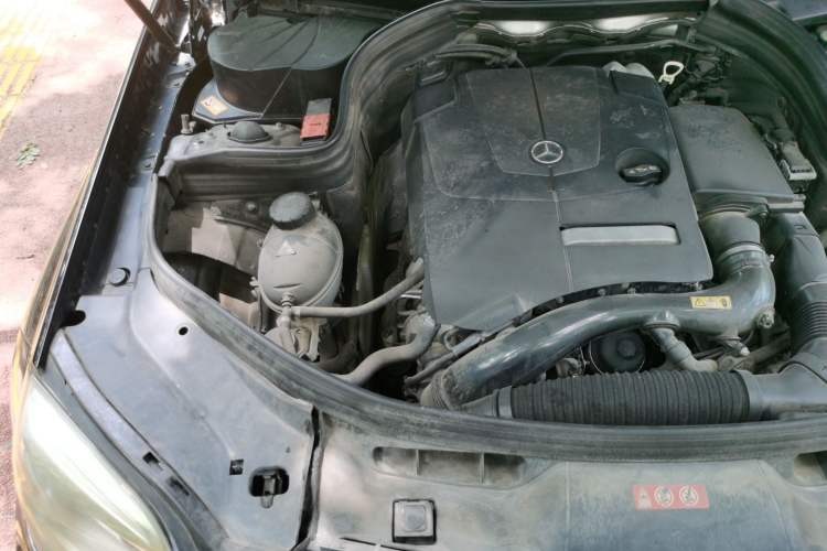 Used Mercedes-Benz GLK-Class 2015 GLK 260 4MATIC Dynamic Edition Ultimate Version Engine Bay Right