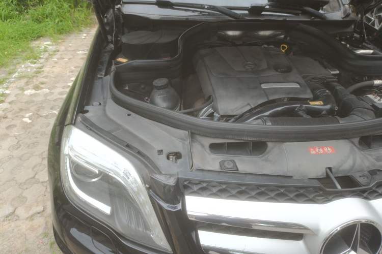 Used Mercedes-Benz GLK-Class 2015 GLK 260 4MATIC Fashion Edition Ultimate Version Engine Bay Right