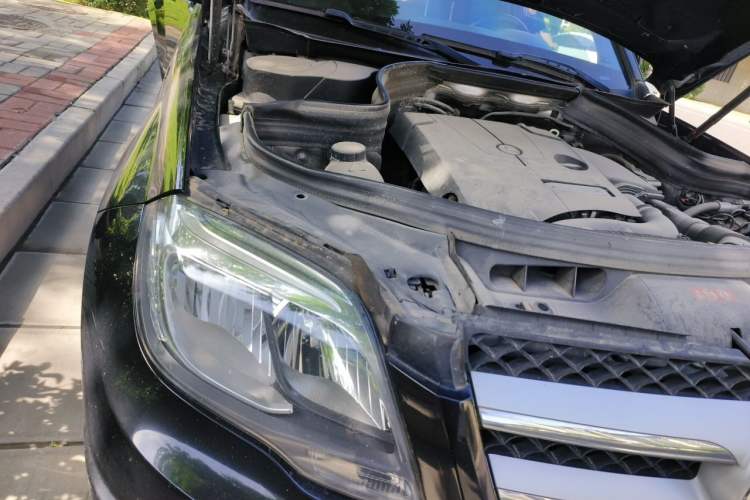 Used Mercedes-Benz GLK-Class 2015 GLK 260 4MATIC Dynamic Edition Ultimate Version Engine Bay Right