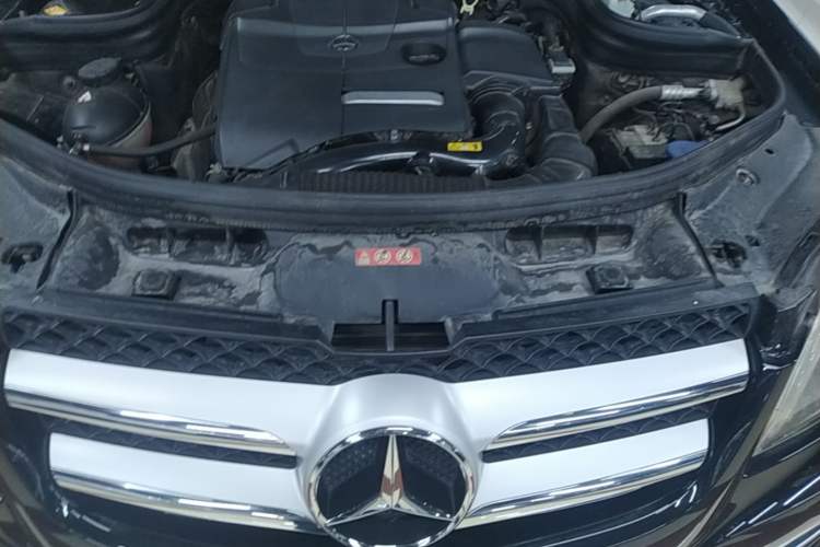 Used Mercedes-Benz GLK-Class 2015 GLK 260 4MATIC Dynamic Edition Ultimate Version Engine Bay
