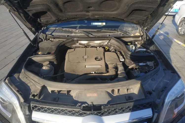 Used Mercedes-Benz GLK-Class 2015 GLK 260 4MATIC Fashion Edition Ultimate Version Engine Bay