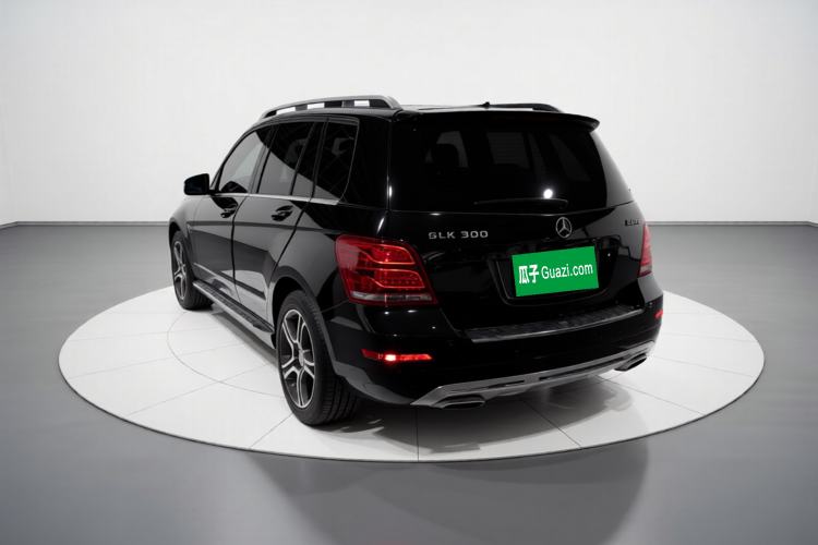 Used Mercedes-Benz GLK-Class 2015 GLK 300 4MATIC Fashion Edition Ultimate Version Exterior 3