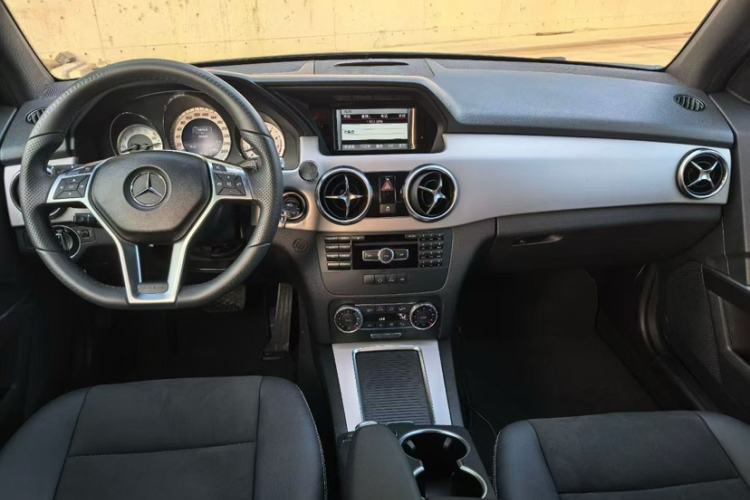 Used Mercedes-Benz GLK-Class 2015 GLK 260 4MATIC Dynamic Edition Ultimate Version Exterior 4
