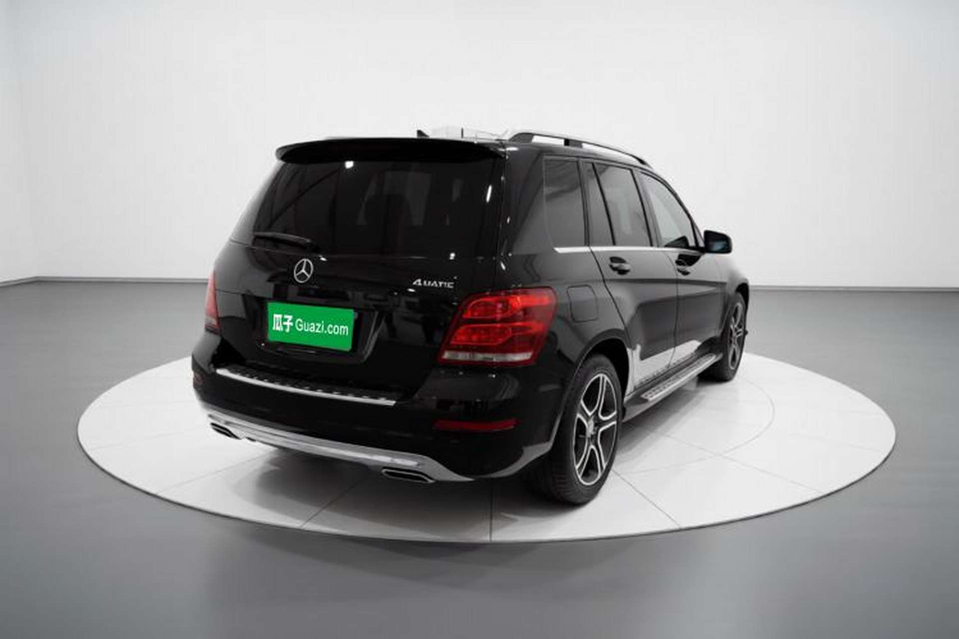 Used Mercedes-Benz GLK-Class 2015 GLK 300 4MATIC Fashion Edition Ultimate Version Exterior 5
