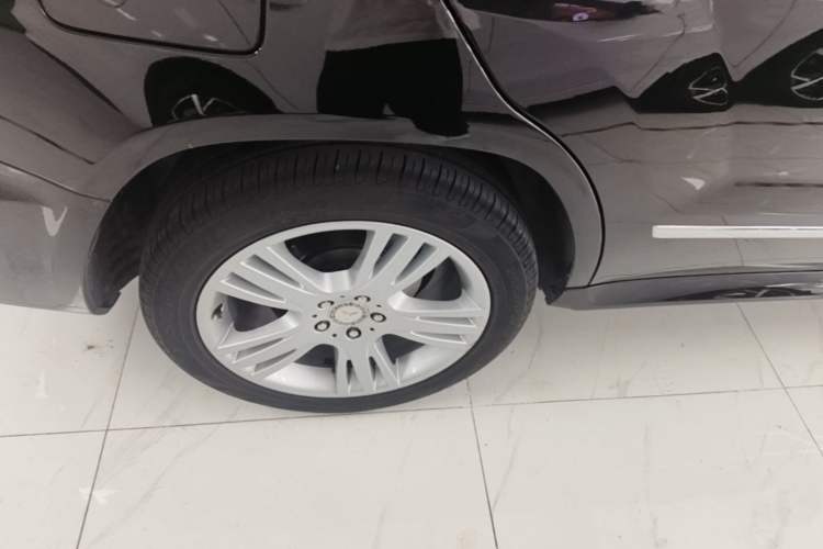 Used Mercedes-Benz GLK-Class 2015 GLK 260 4MATIC Dynamic Edition Ultimate Version Exterior 5