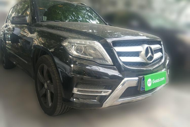 Used Mercedes-Benz GLK-Class 2015 GLK 260 4MATIC Fashion Edition Ultimate Version Front Right 45 Deg