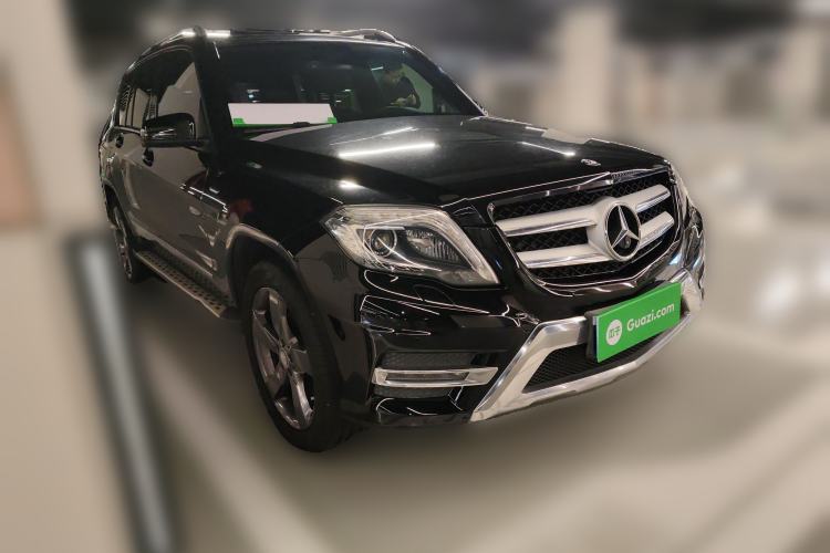 Used Mercedes-Benz GLK-Class 2015 GLK 260 4MATIC Fashion Edition Ultimate Version Front Right 45 Deg