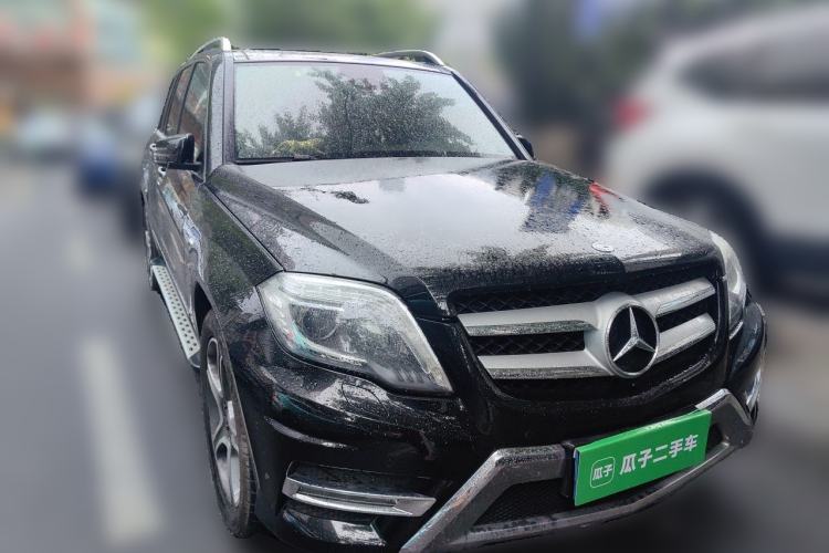 Used Mercedes-Benz GLK-Class 2015 GLK 300 4MATIC Fashion Edition Ultimate Version Front Right 45 Deg