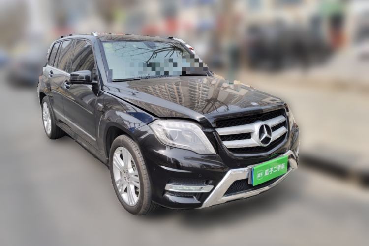 Used Mercedes-Benz GLK-Class 2015 GLK 260 4MATIC Dynamic Edition Ultimate Version Front Right 45 Deg