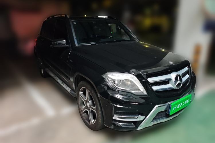 Used Mercedes-Benz GLK-Class 2015 GLK 300 4MATIC Fashion Edition Ultimate Version Front Right 45 Deg