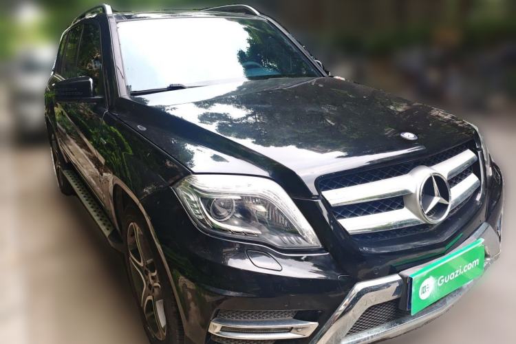 Used Mercedes-Benz GLK-Class 2015 GLK 300 4MATIC Fashion Edition Ultimate Version Front Right 45 Deg