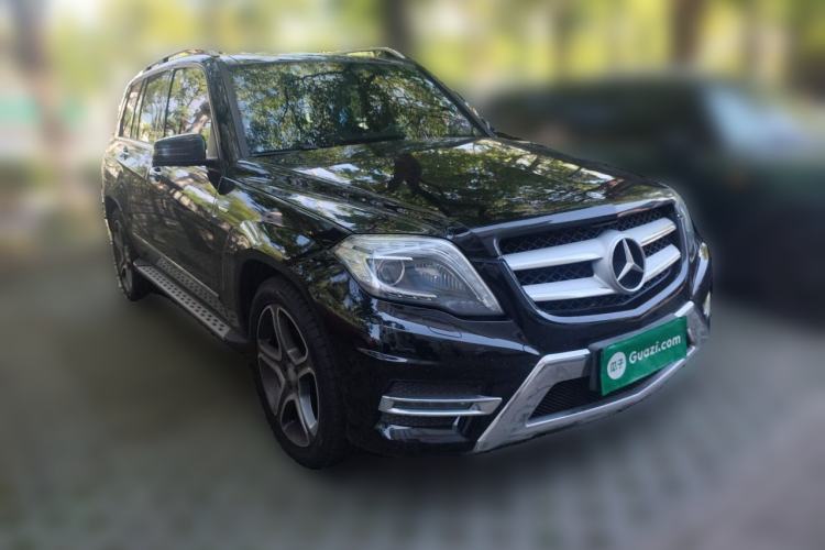 Used Mercedes-Benz GLK-Class 2015 GLK 300 4MATIC Fashion Edition Ultimate Version Front Right 45 Deg