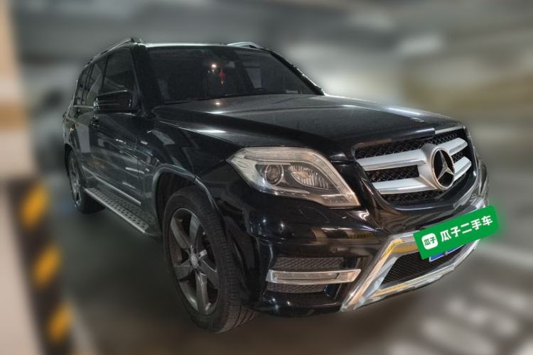 Used Mercedes-Benz GLK-Class 2015 GLK 260 4MATIC Fashion Edition Ultimate Version Front Right 45 Deg