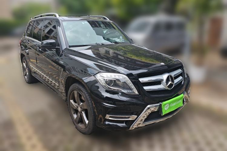 Used Mercedes-Benz GLK-Class 2015 GLK 260 4MATIC Fashion Edition Ultimate Version Front Right 45 Deg
