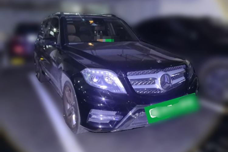 Used Mercedes-Benz GLK-Class 2015 GLK 260 4MATIC Fashion Edition Ultimate Version Front Right 45 Deg