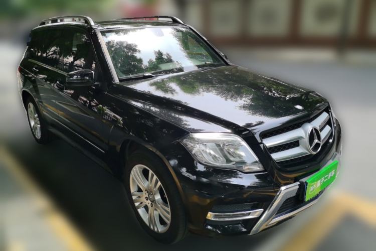 Used Mercedes-Benz GLK-Class 2015 GLK 260 4MATIC Dynamic Edition Ultimate Version Front Right 45 Deg