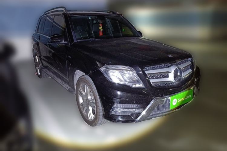 Used Mercedes-Benz GLK-Class 2015 GLK 260 4MATIC Dynamic Edition Ultimate Version Front Right 45 Deg