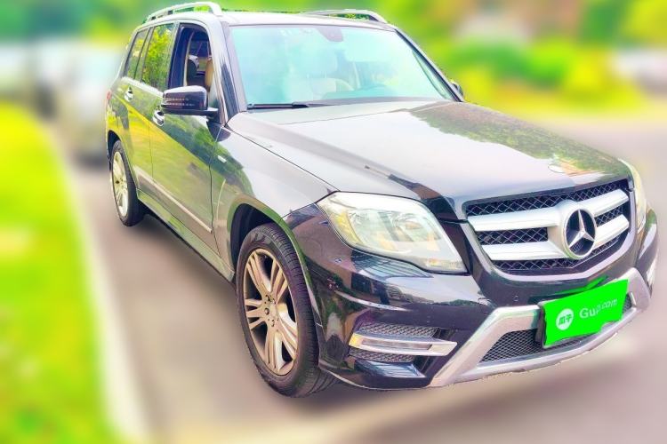 Used Mercedes-Benz GLK-Class 2015 GLK 260 4MATIC Dynamic Edition Ultimate Version Front Right 45 Deg