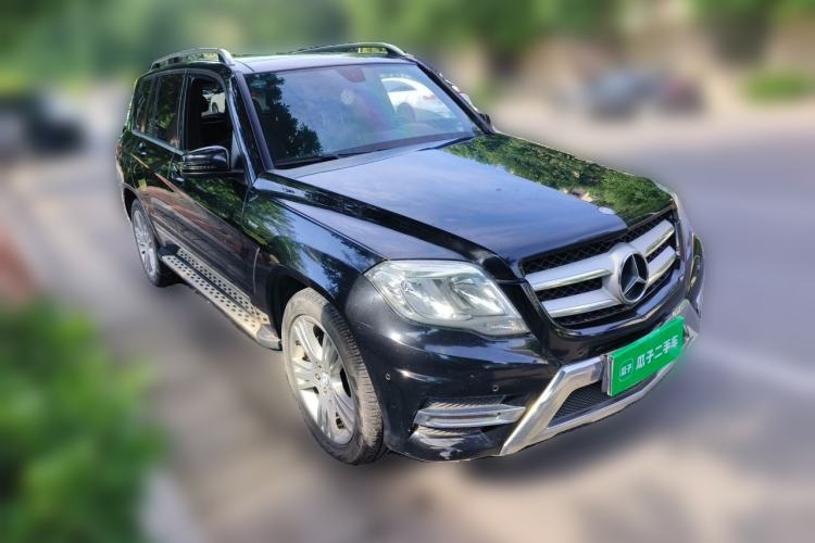 Used Mercedes-Benz GLK-Class 2015 GLK 260 4MATIC Dynamic Edition Ultimate Version Front Right 45 Deg