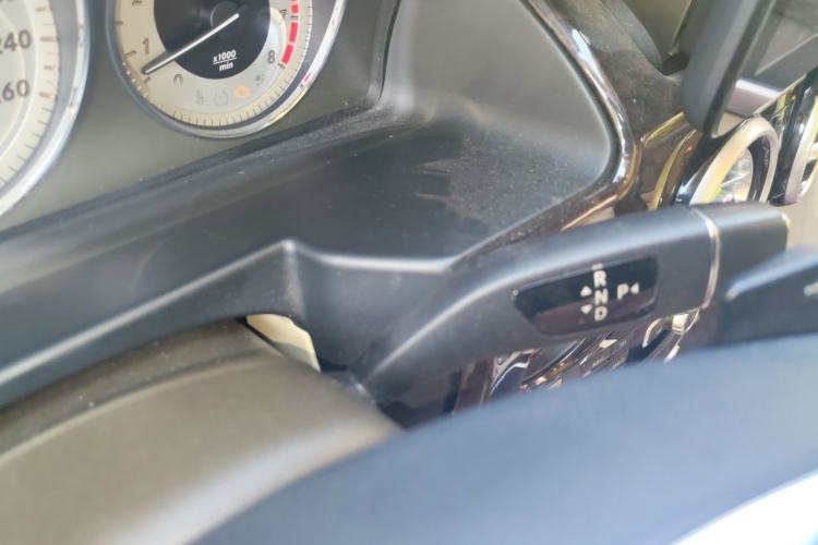 Used Mercedes-Benz GLK-Class 2015 GLK 260 4MATIC Dynamic Edition Ultimate Version Gear Lever