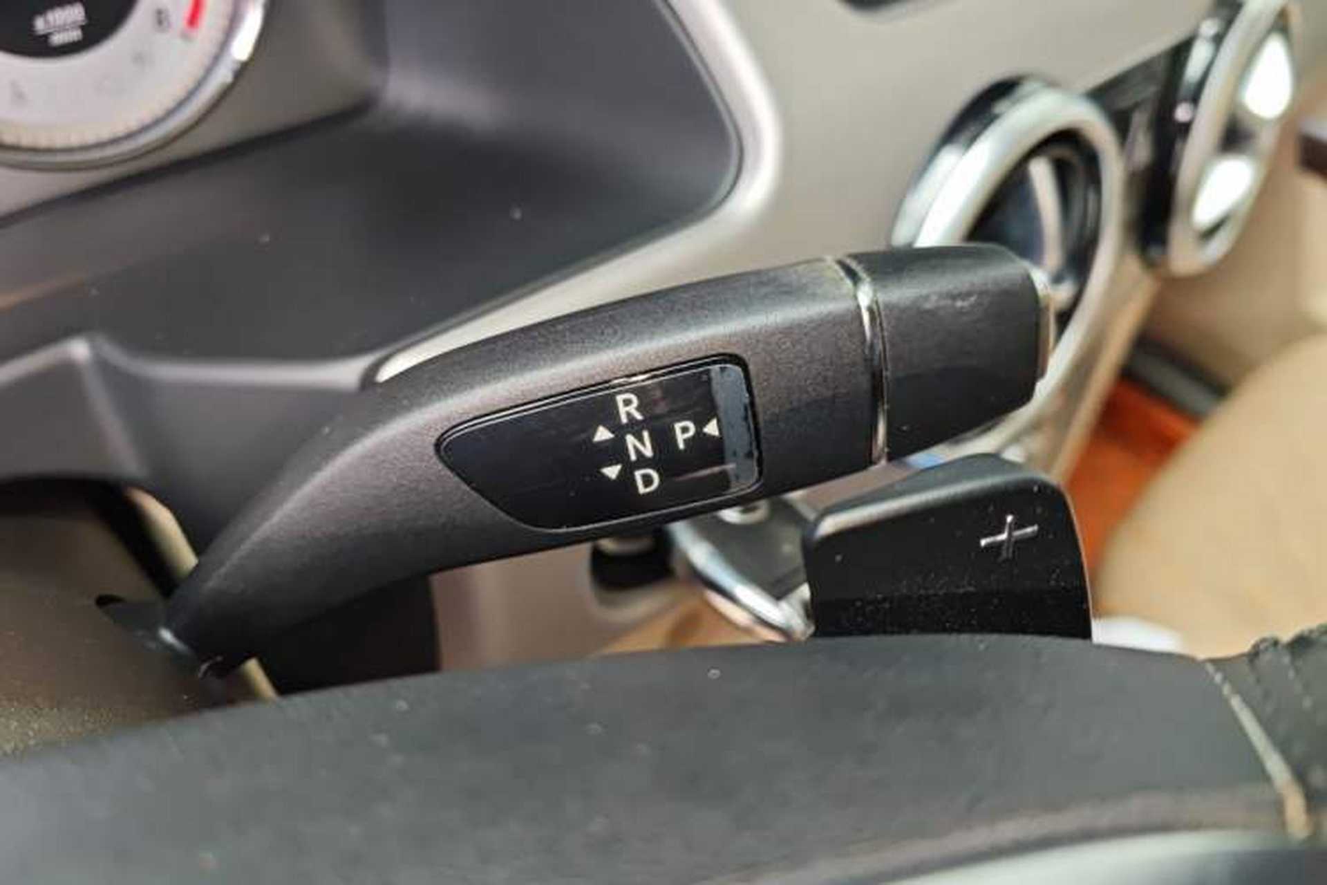 Used Mercedes-Benz GLK-Class 2015 GLK 260 4MATIC Dynamic Edition Ultimate Version Gear Lever