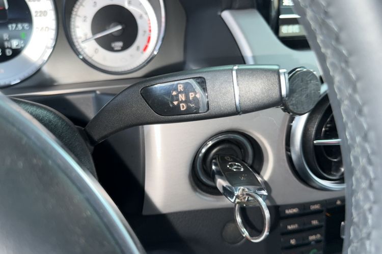 Used Mercedes-Benz GLK-Class 2015 GLK 260 4MATIC Dynamic Edition Ultimate Version Gear Lever