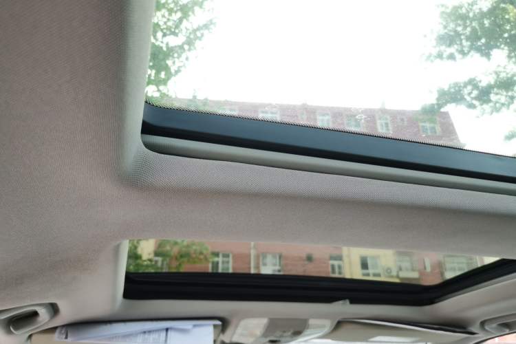 Used Mercedes-Benz GLK-Class 2015 GLK 260 4MATIC Fashion Edition Ultimate Version Headliner