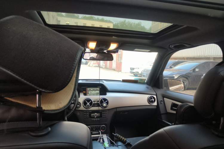 Used Mercedes-Benz GLK-Class 2015 GLK 260 4MATIC Dynamic Edition Ultimate Version Headliner