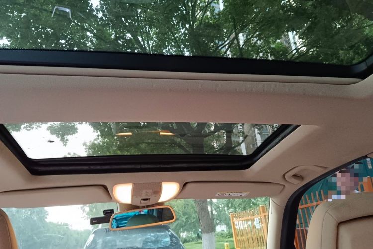 Used Mercedes-Benz GLK-Class 2015 GLK 260 4MATIC Fashion Edition Ultimate Version Headliner