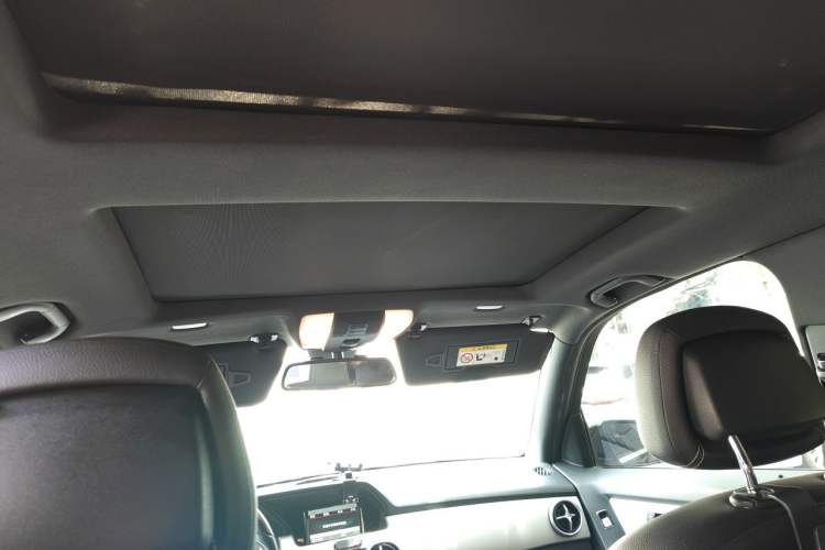 Used Mercedes-Benz GLK-Class 2015 GLK 260 4MATIC Dynamic Edition Ultimate Version Headliner
