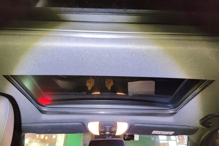 Used Mercedes-Benz GLK-Class 2015 GLK 300 4MATIC Fashion Edition Ultimate Version Headliner