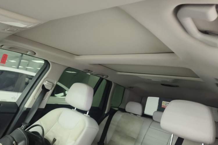 Used Mercedes-Benz GLK-Class 2015 GLK 260 4MATIC Dynamic Edition Ultimate Version Headliner