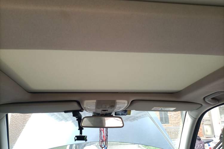 Used Mercedes-Benz GLK-Class 2015 GLK 260 4MATIC Dynamic Edition Ultimate Version Headliner