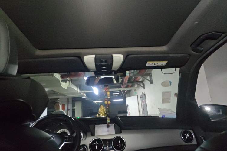Used Mercedes-Benz GLK-Class 2015 GLK 260 4MATIC Dynamic Edition Ultimate Version Headliner