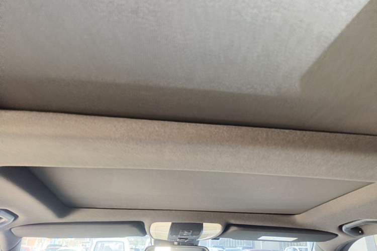 Used Mercedes-Benz GLK-Class 2015 GLK 300 4MATIC Fashion Edition Ultimate Version Headliner